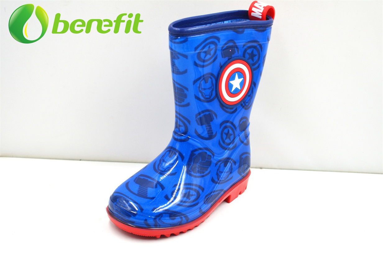 Ankle Boots And Kids Rain Boots with Fashion Captain America Design And Kids Water Proof Style